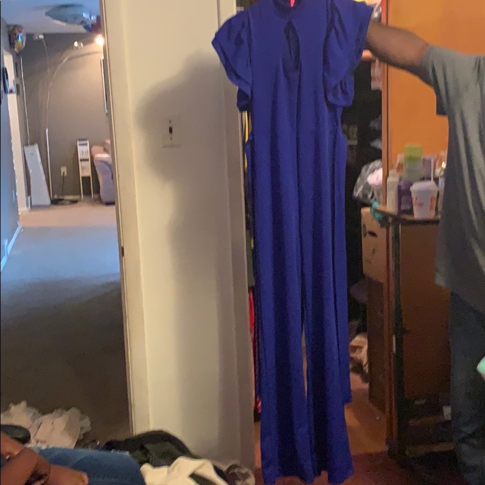 Red and blue hump suit